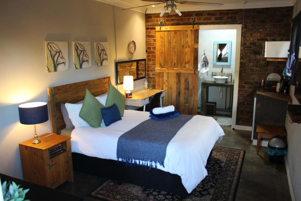 The Hancock Inn Клерксдорп Екстериор снимка